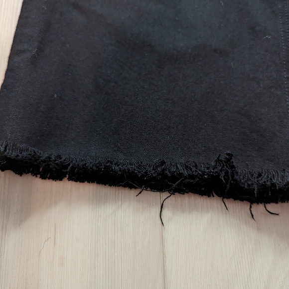 Reformation Black Wide Leg Jeans - Size 26 - Super comfy! - Picture 8 of 8